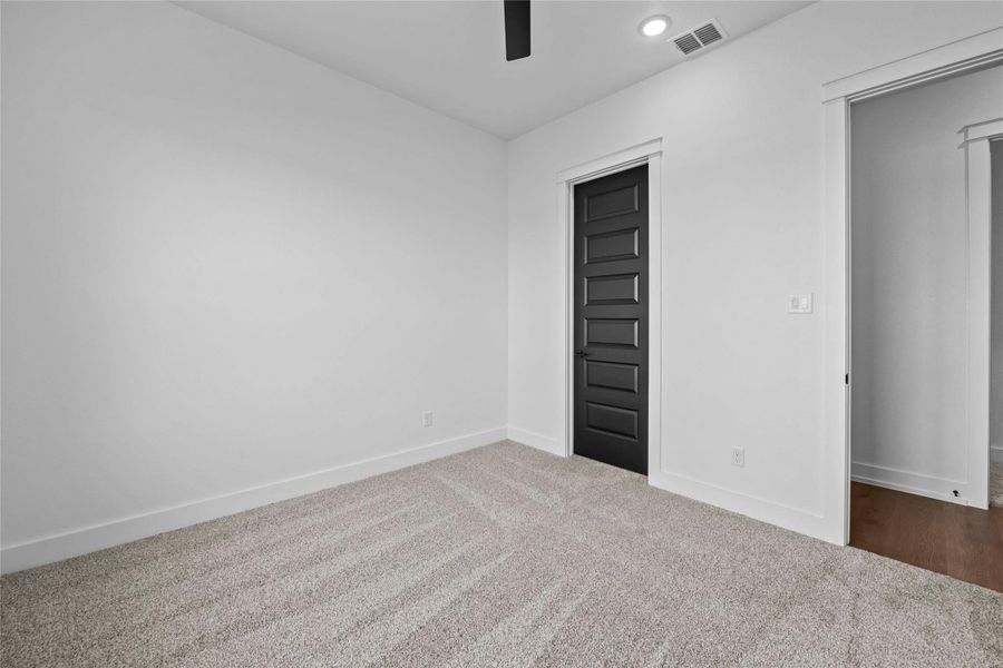 Please Note: These interior photos are not of the actual design but are of a completed one with a similar floor plan. Finishes, features, and layouts may vary. Please Note: These interior photos are not of the actual design but are of a completed one with a similar floor plan. Finishes, features, and layouts may vary.