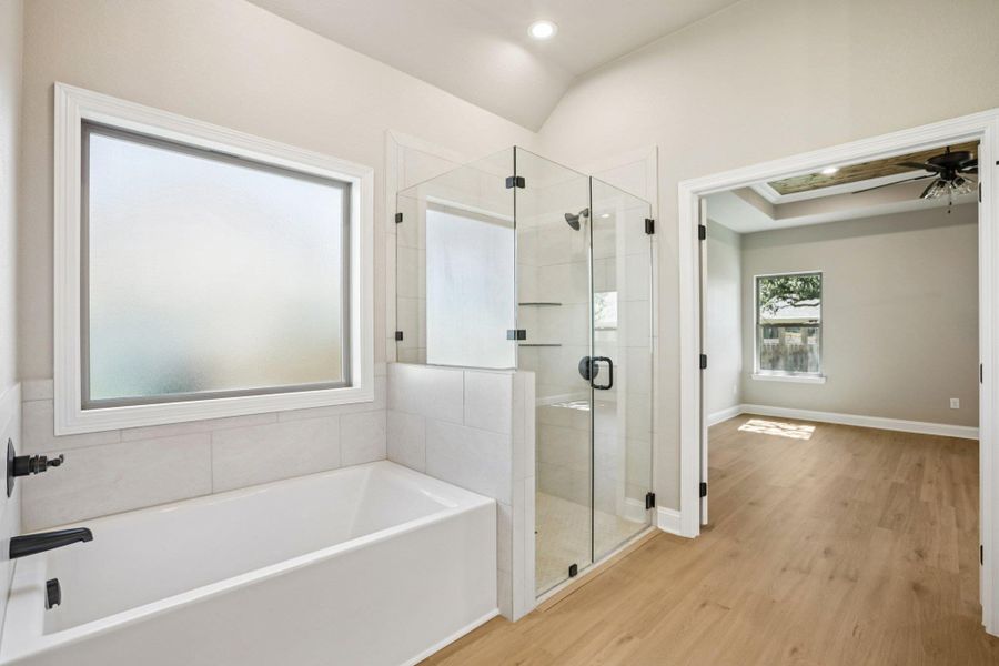 Image 38 of a home in Drake's Landing.