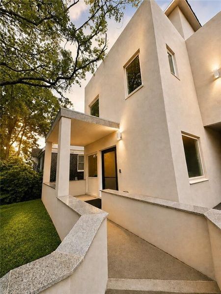 Exterior details and patio area of a home in , Atlanta (Image 30).