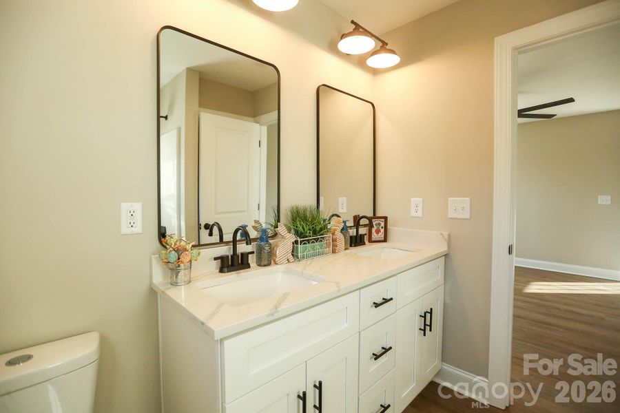 Furnished interior view inside a new home in , Kannapolis (Image 7).