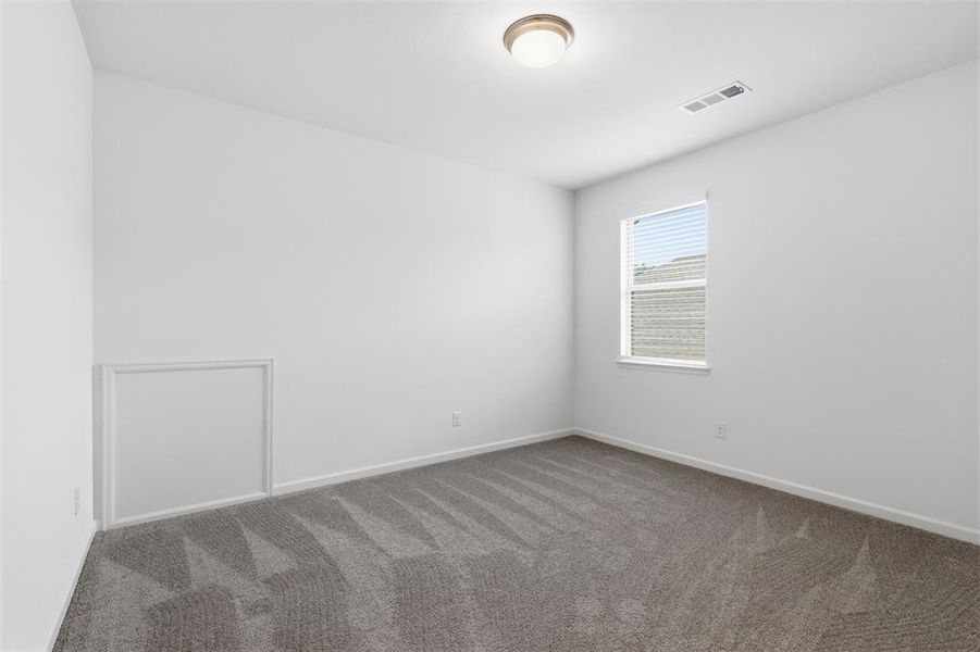 Spacious, unfurnished interior of a new home in Prairie Oaks, Oak Point (Image 17). Spacious, unfurnished interior of a new home in Prairie Oaks, Oak Point (Image 17).