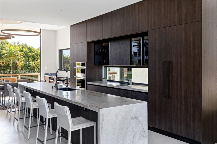 Community amenities in , Marathon (Image 21).