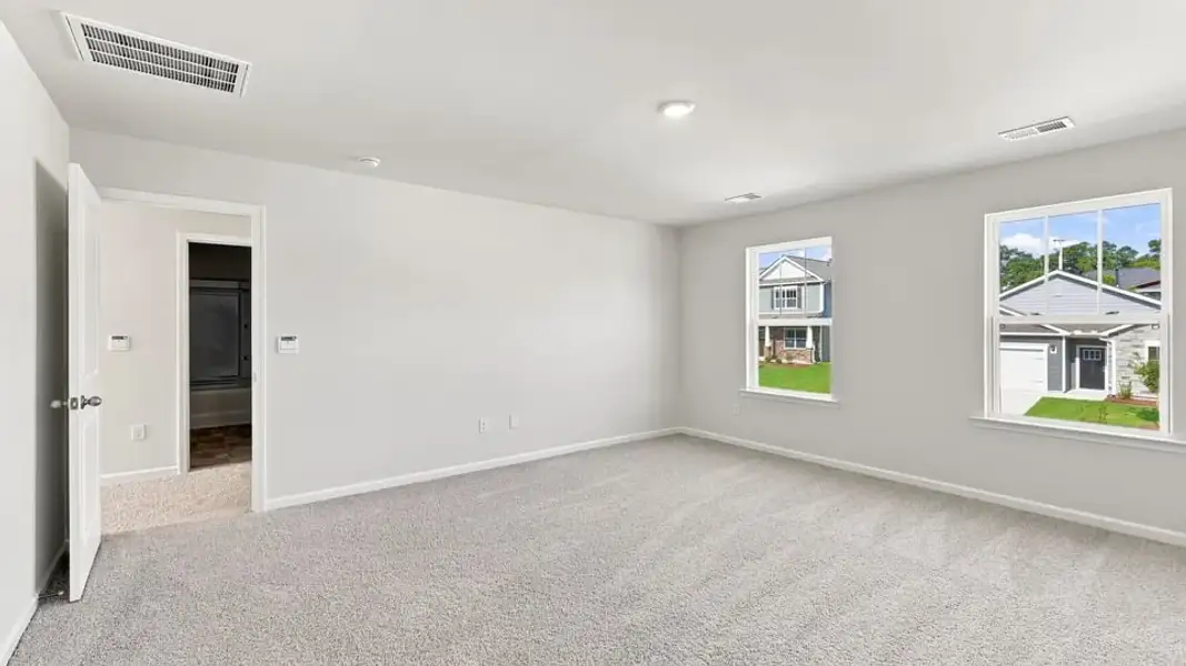 Spacious, unfurnished interior of a new home in Rocky River Ridge, Anderson (Image 28).