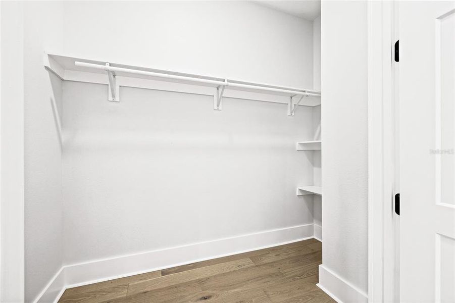 Spacious, unfurnished interior of a new home in , St. Petersburg (Image 41).