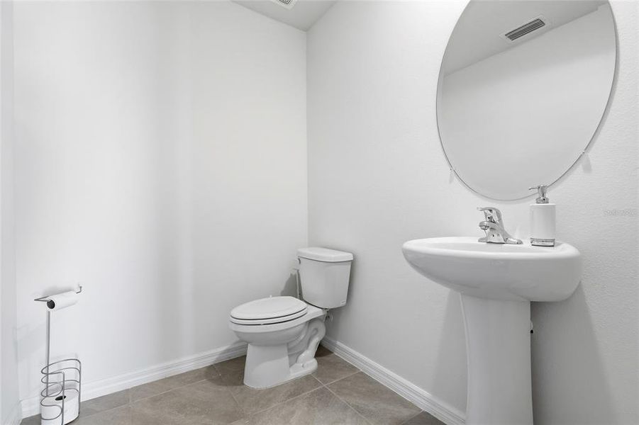 Furnished interior view inside a new home in Avalon Woods, Newberry (Image 33).