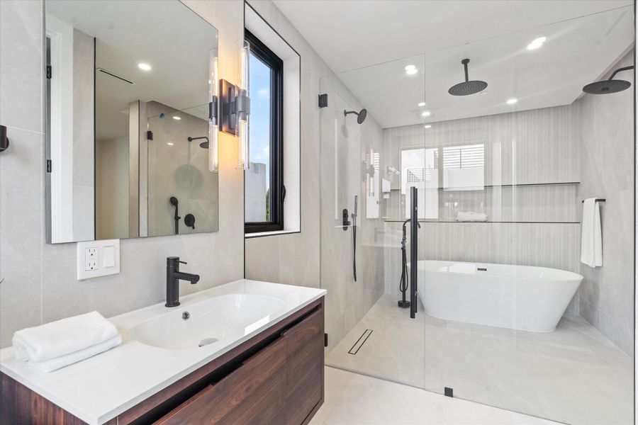 24-843 SW 14th Ct Ft. Lauderdale, FL-123