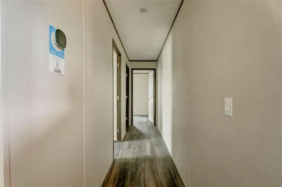 Spacious, unfurnished interior of a new home in , Ellijay (Image 16).