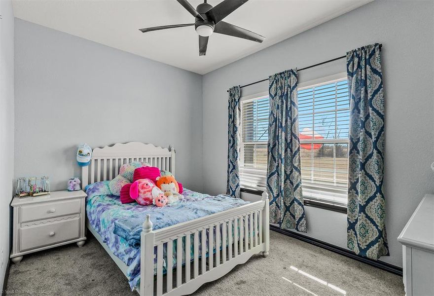 Guest Bedroom - downstairs
