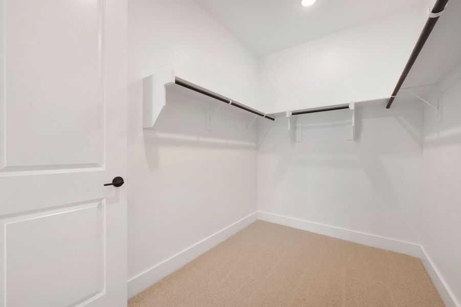 Spacious, unfurnished interior of a new home in Union Park, Little Elm (Image 18).