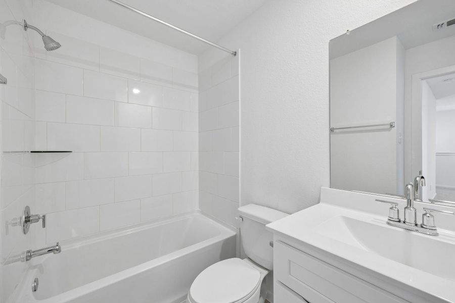 Furnished interior view inside a new home in Stokesbury, Waller (Image 14).