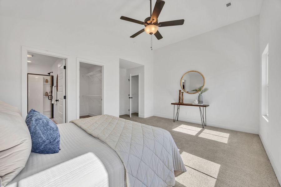 Representative furnished interior of a home built from the Fontaine by Parkside Builders in The Parks of Mill Town, Chattanooga (Image 19).