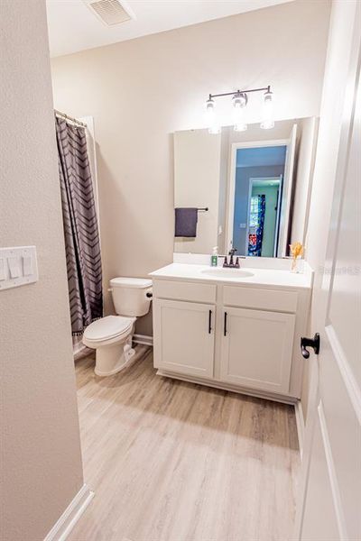 Furnished interior view inside a new home in Seasons at Lakeside Forest, Tavares (Image 5).