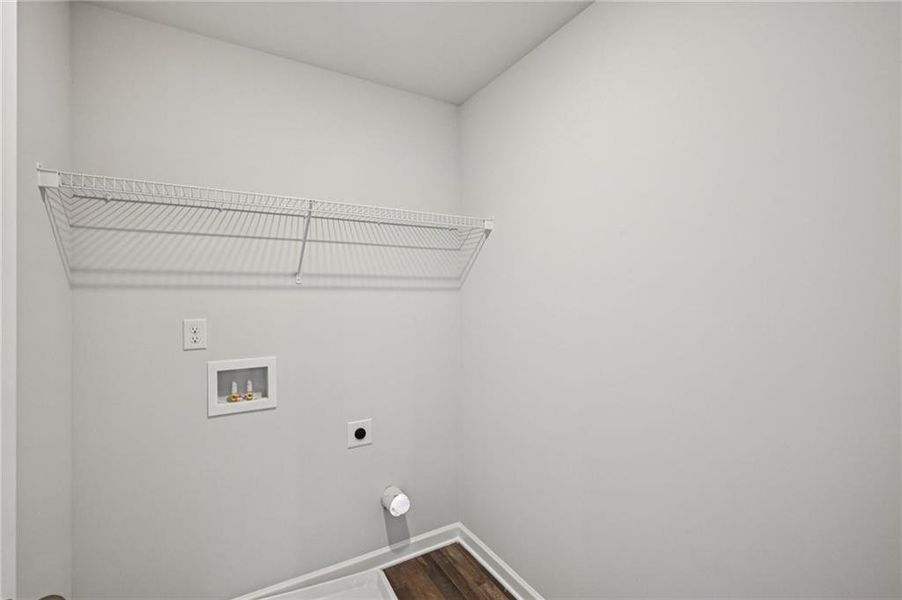 Spacious, unfurnished interior of a new home in Neely Farm, Covington (Image 28).