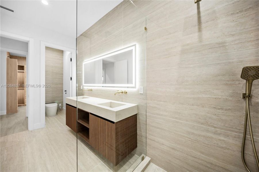 Furnished interior view inside a new home in , Fort Lauderdale (Image 3).