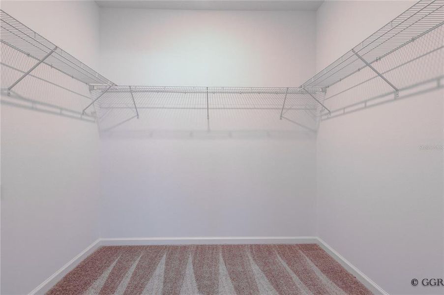 Spacious, unfurnished interior of a new home in , Davenport (Image 12).