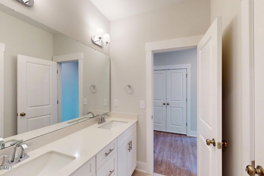 L315-HDR038 L315-HDR038