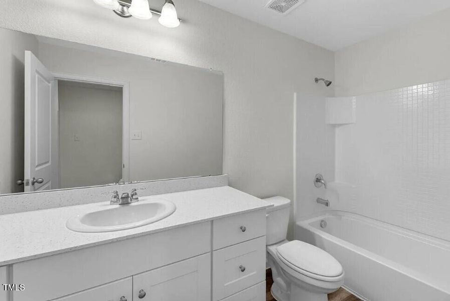 Magellan secondary bedroom 1