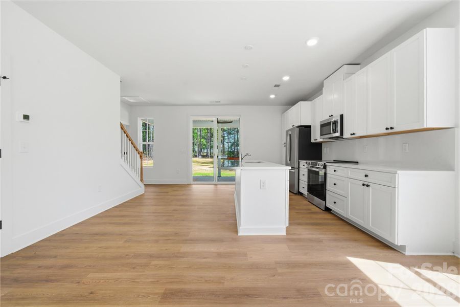 Spacious, unfurnished interior of a new home in , York (Image 30).