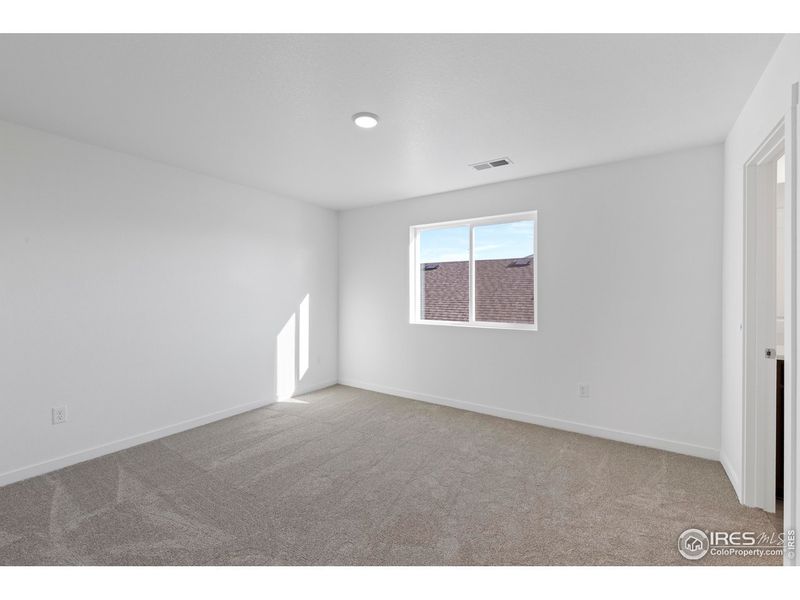 Spacious, unfurnished interior of a new home in Trevenna, Windsor (Image 18).