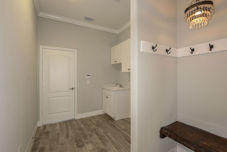 2D floor plan layout for the Carrington I by Mobley Homes in Sunset Estates, Lutz, FL (Image 22).