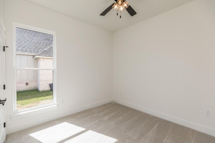 Spacious, unfurnished interior of a new home in , Lumberton (Image 28).