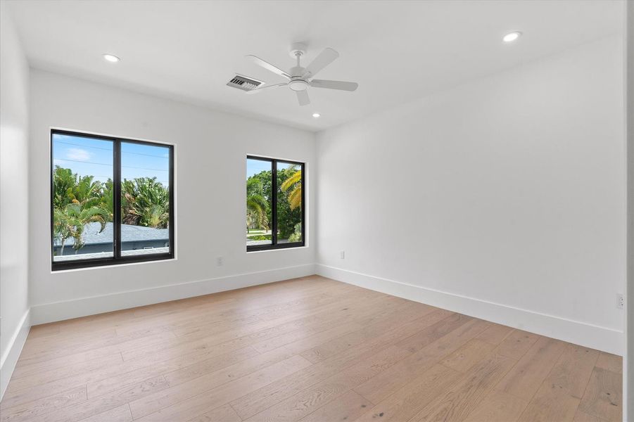 22-1131 NE 12th Ave Ft. Lauderdale, FL-1 22-1131 NE 12th Ave Ft. Lauderdale, FL-1