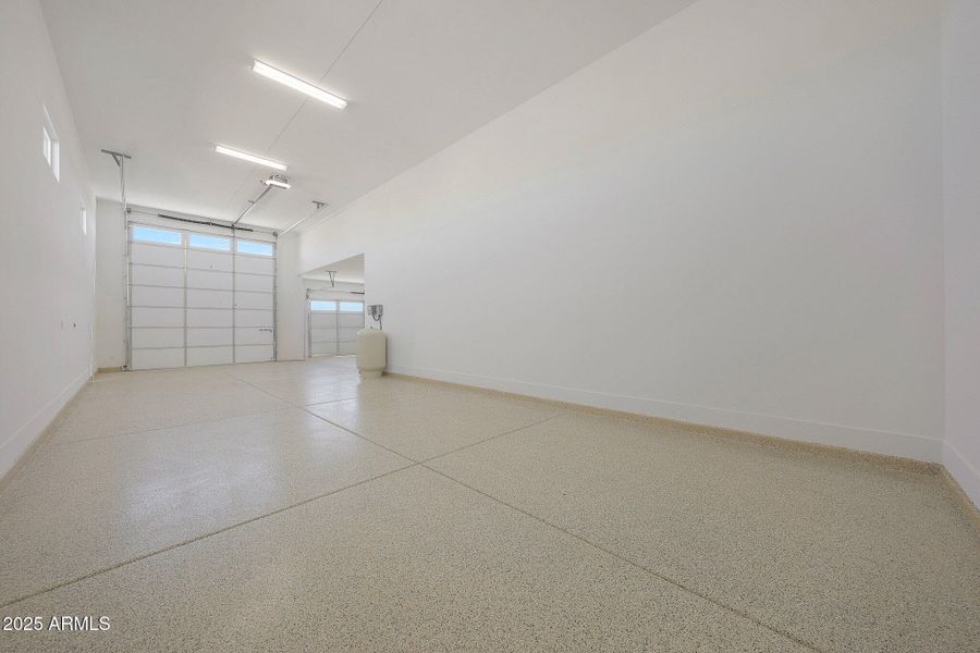 40 Garage RV B7-11 40 Garage RV B7-11