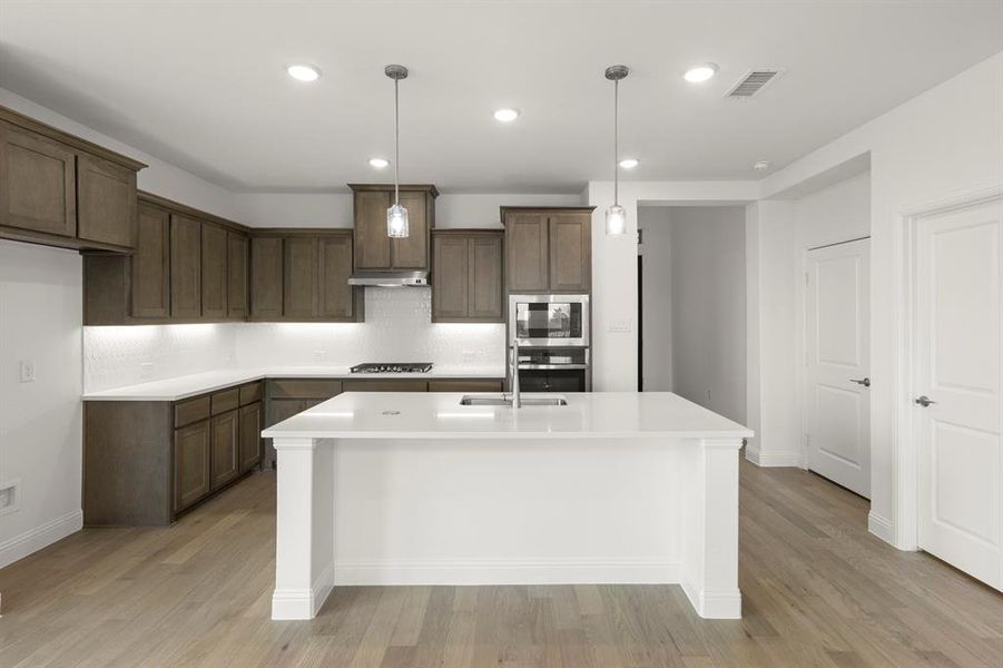 03_209 Evenstar, Rockwall