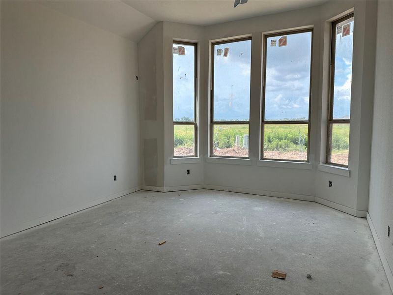 Primary bay window Primary bay window