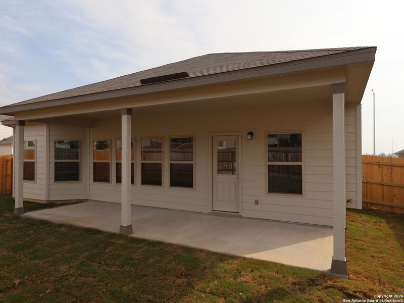 Exterior details and patio area of a home in Greenspoint Heights, Seguin (Image 26).