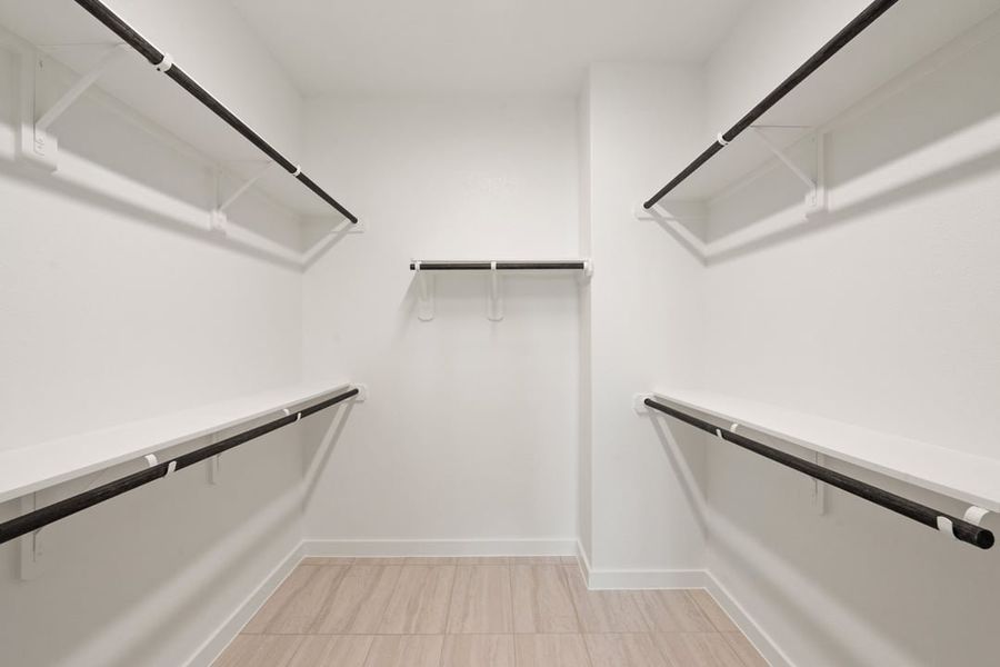 Spacious, unfurnished interior of a new home in Flora, Hutto (Image 33).