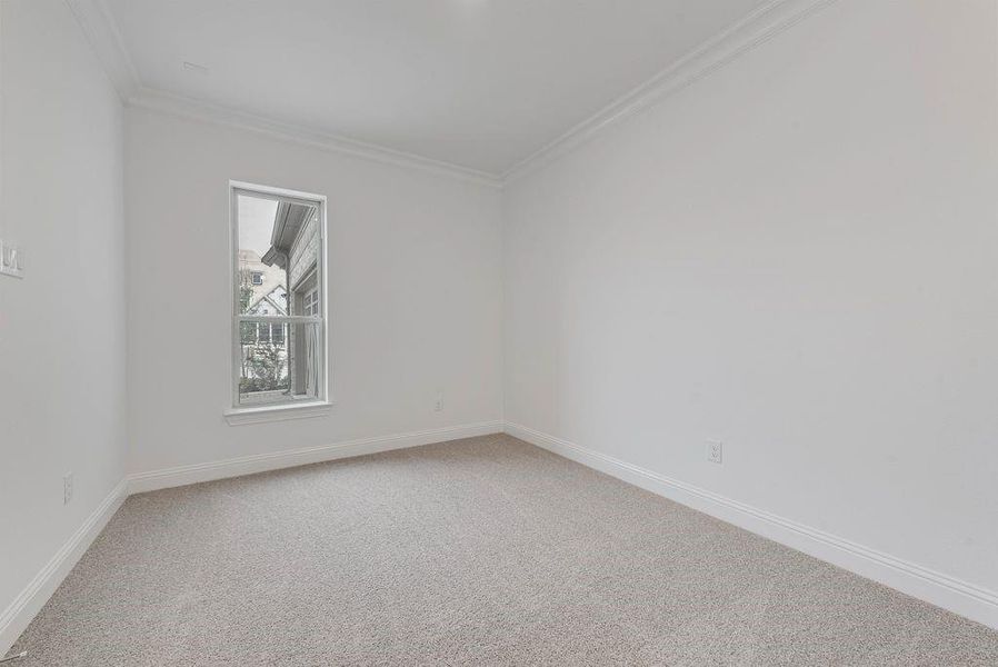 Spacious, unfurnished interior of a new home in Somerset Park, Rockwall (Image 30). Spacious, unfurnished interior of a new home in Somerset Park, Rockwall (Image 30).