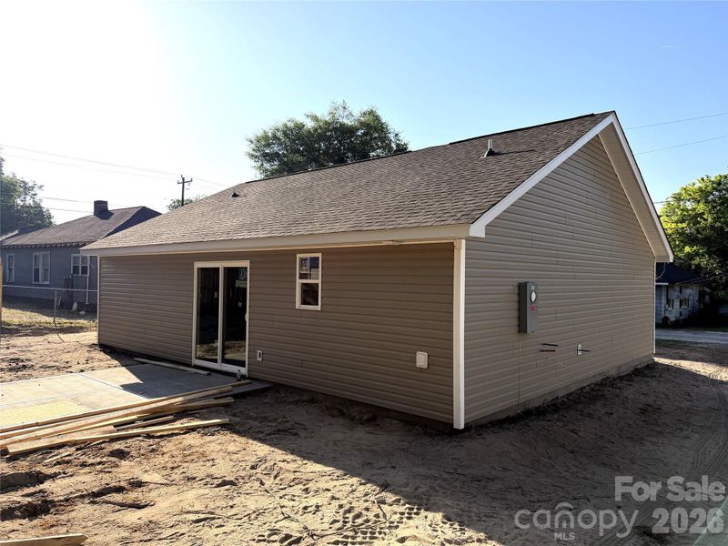 Exterior details and patio area of a home in , Kershaw (Image 4).