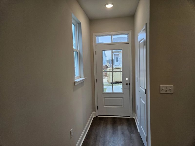 Spacious, unfurnished interior of a new home in Cedars of Cane Ridge | 55+ Community, Antioch (Image 10).