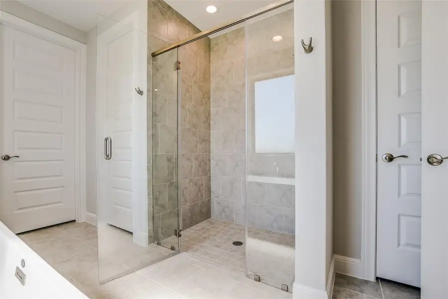 Image 21 of a home in .