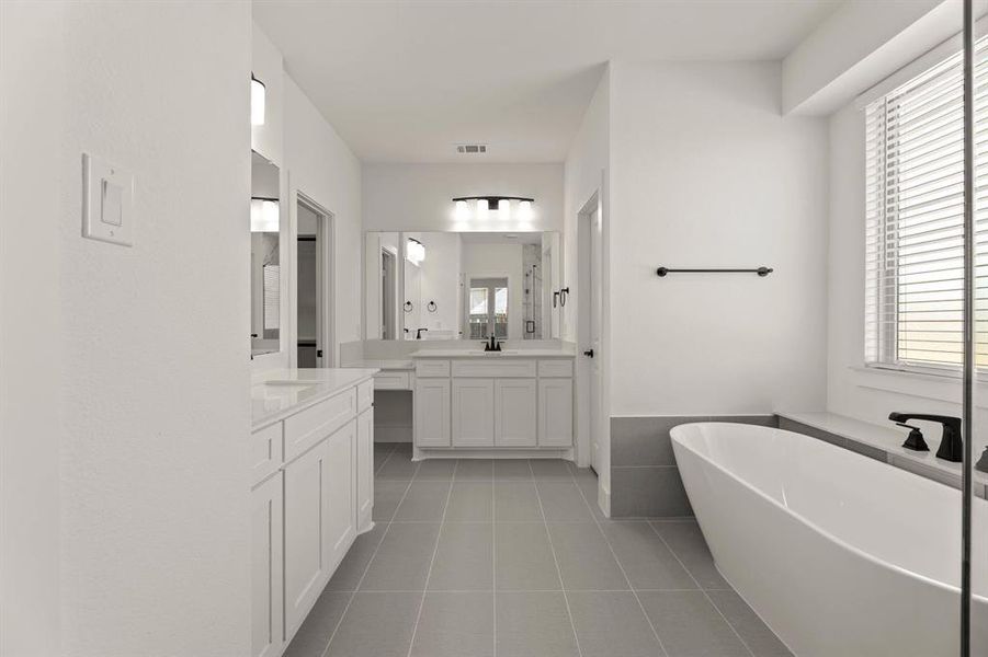 1818 Whisperwood-Primary Suite-3 1818 Whisperwood-Primary Suite-3