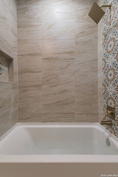 Close-up of interior finishes inside a home in , Eagle Pass (Image 13).