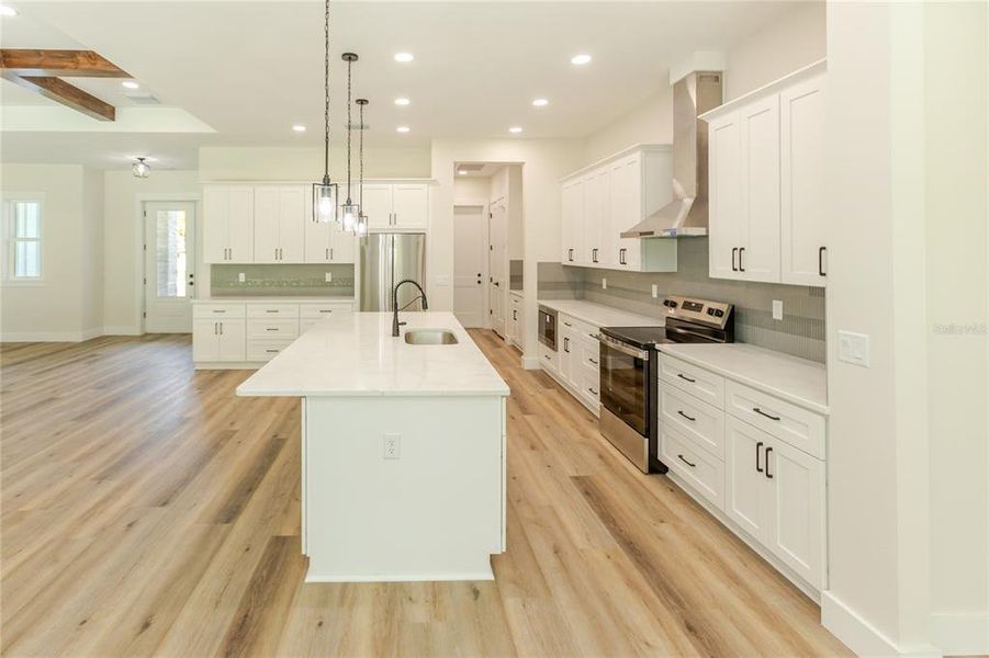 Furnished interior view inside a new home in , Weeki Wachee (Image 10).
