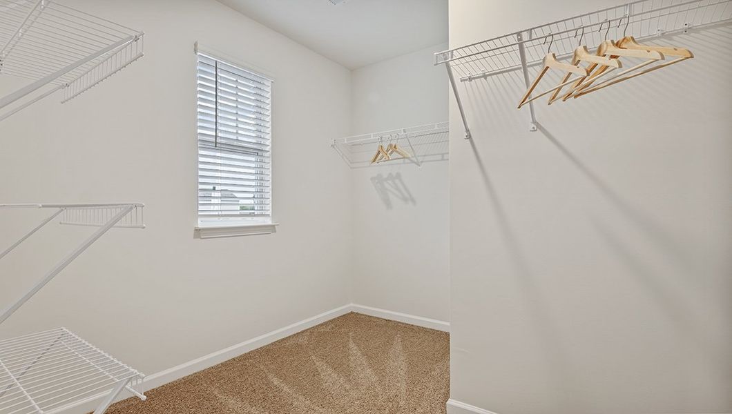 Spacious, unfurnished interior of a new home in Fishel Village, Winston-Salem (Image 18).