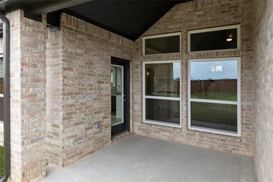 Image 40 of a home in Las Lomas. Image 40 of a home in Las Lomas.