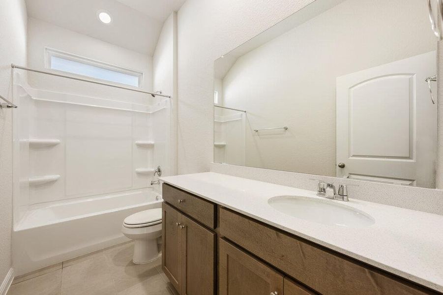 Furnished interior view inside a new home in La Cima, San Marcos (Image 6).