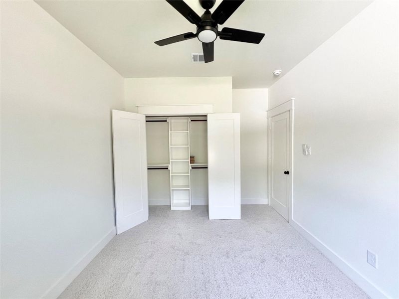 Spacious, unfurnished interior of a new home in , Dayton (Image 33).