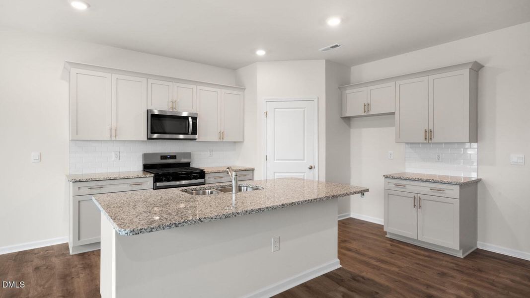 prestleigh-lot-139-006
