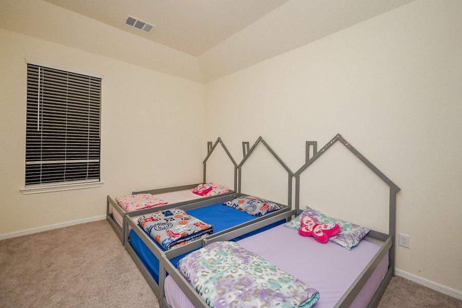 Furnished interior view inside a new home in StoneCreek Estates, Richmond (Image 8).