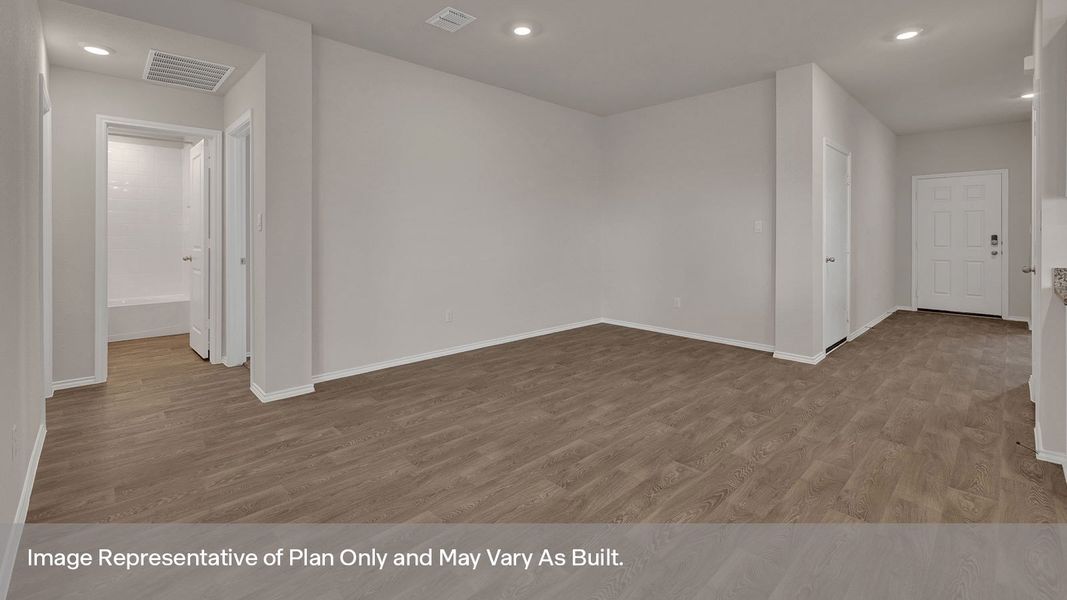 Spacious, unfurnished interior of a new home in Bollinger, Maxwell (Image 18).