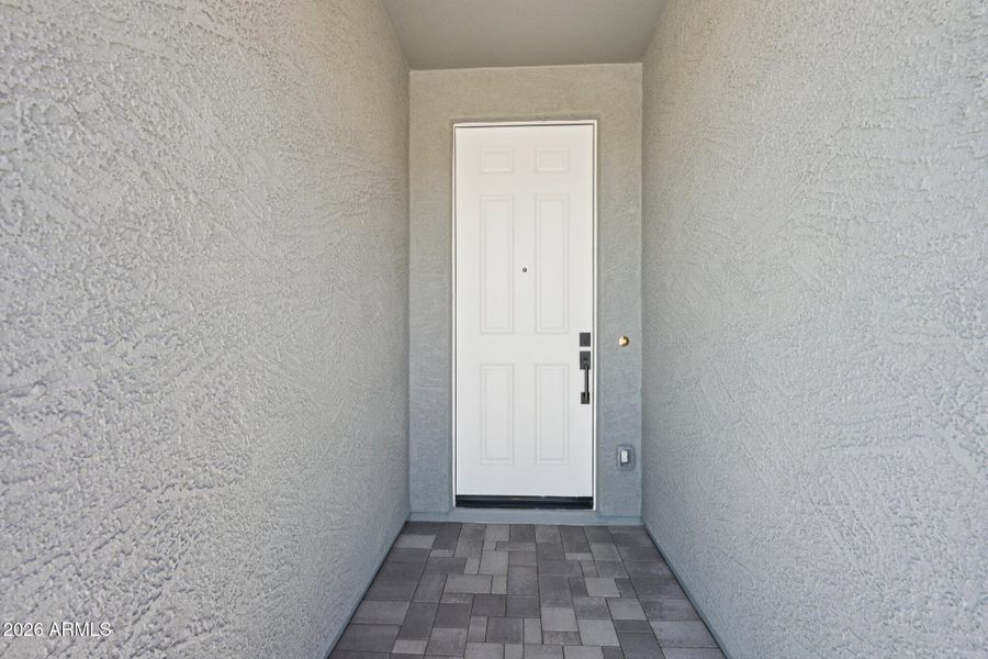 4-web-or-mls-77th Dr-S1403-005