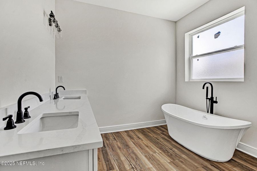 Furnished interior view inside a new home in , Jacksonville (Image 5).