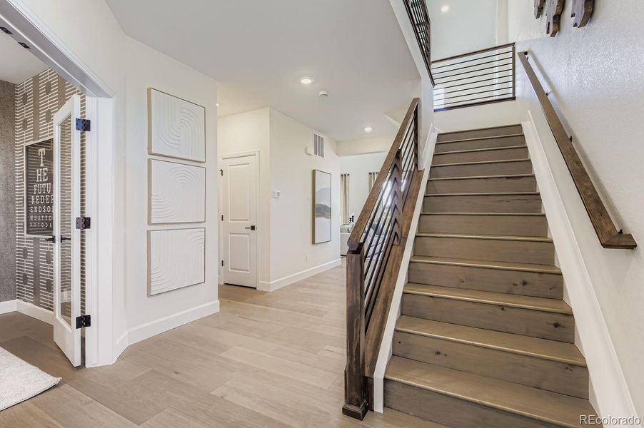 INTERIOR PHOTOS ARE WILLOW MODEL HOME.