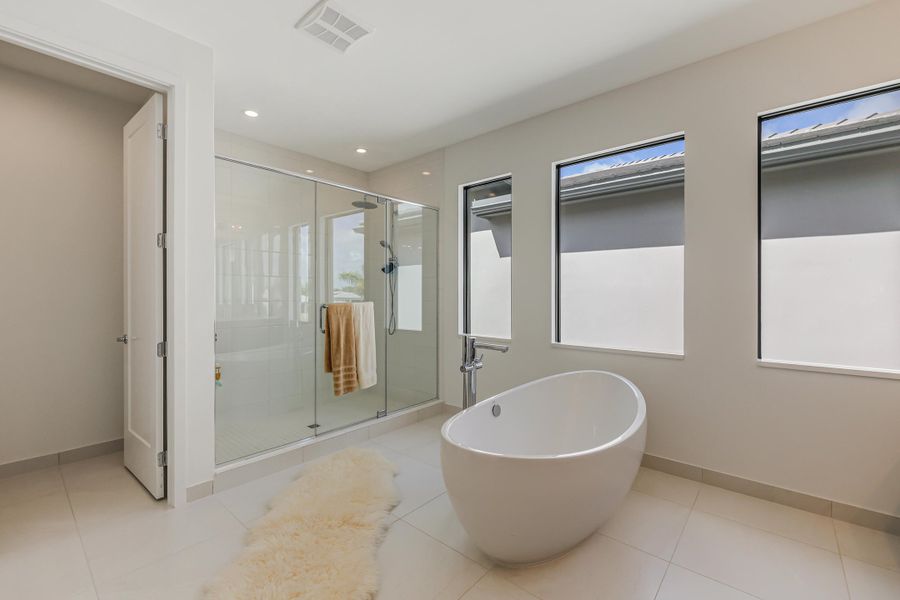 8283 Royal County Down Rd-45