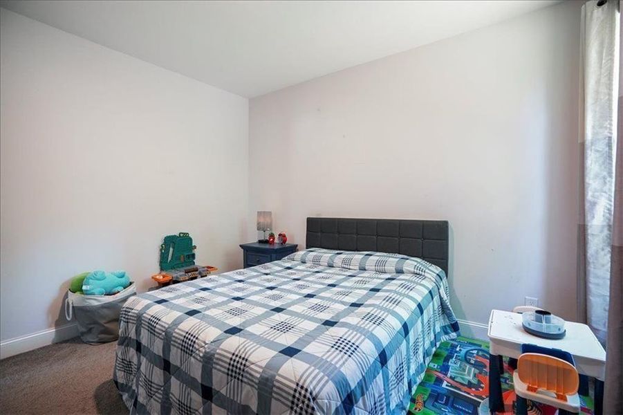 Furnished interior view inside a new home in , Acworth (Image 37).